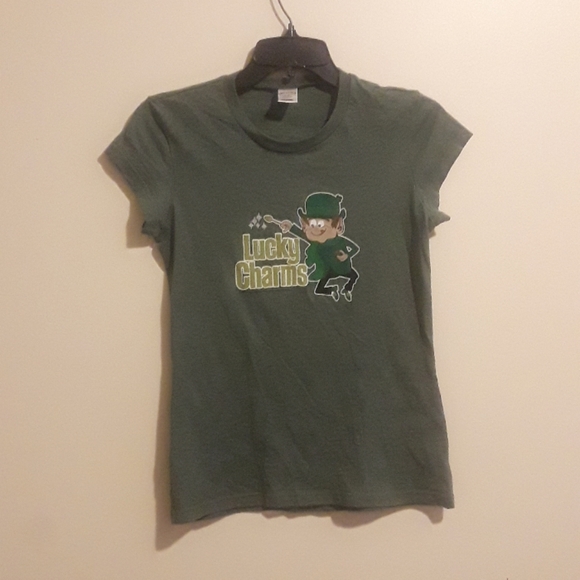Steve & Barry Lucky Charms short sleeve tee shirt - Picture 1 of 7